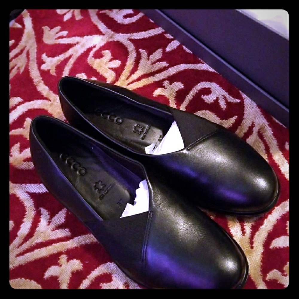 Brand New Ecco shoes